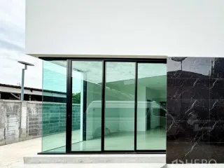 For rent warehouse in Lat Krabang, Bangkok