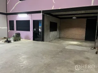 For rent warehouse in Lat Krabang, Bangkok