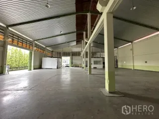 For rent warehouse in Lat Krabang, Bangkok