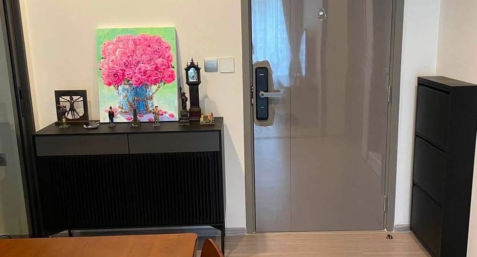 For rent 1 bed condo in Huai Khwang, Bangkok