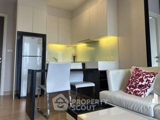 For sale 1 bed condo in Khlong San, Bangkok