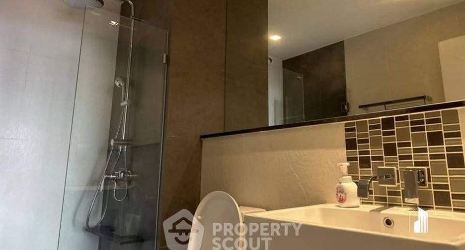 For sale 1 bed condo in Khlong San, Bangkok