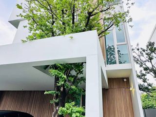 For rent and for sale 3 bedrooms house in Saphan Sung, Bangkok