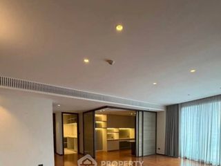 For rent and for sale 3 bedrooms condo in Watthana, Bangkok