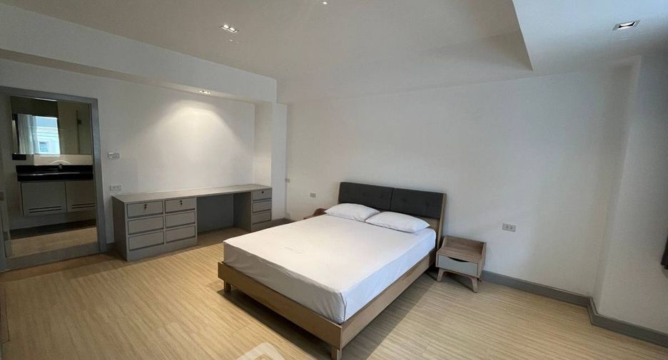 Wohnung zur Miete mit 2 Zimmer in Watthana, Bangkok