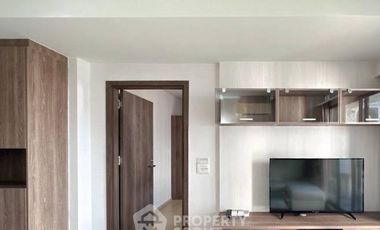 For rent and for sale 2 bedrooms condo in Watthana, Bangkok