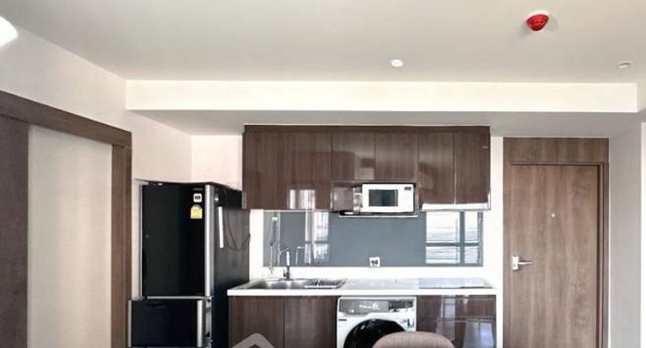 For rent and for sale 2 bedrooms condo in Watthana, Bangkok