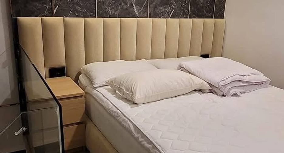 Condo en alquiler y en venta de 4 habitaciones en Watthana, Bangkok