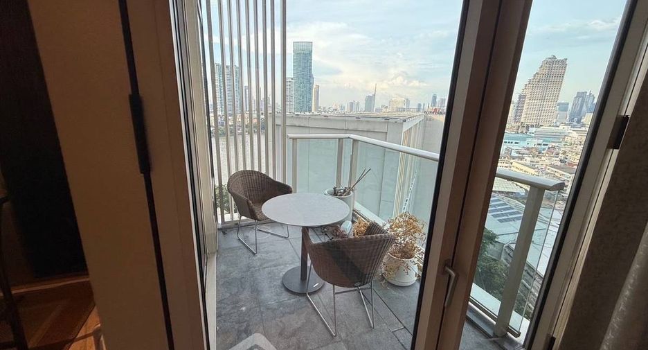 For rent 4 bedrooms condo in Bang Kho Laem, Bangkok
