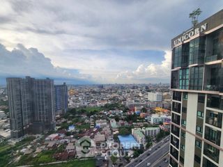 For rent 2 bedrooms condo in Chom Thong, Bangkok