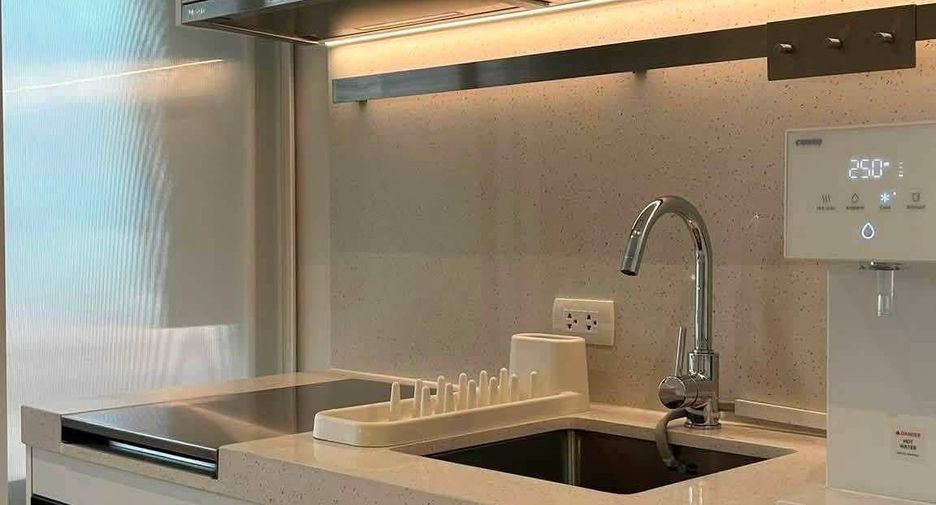 Wohnung zur Miete mit 1 Zimmer in Watthana, Bangkok