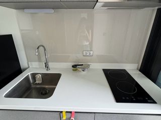 Condo en alquiler de estudio en Huai Khwang, Bangkok