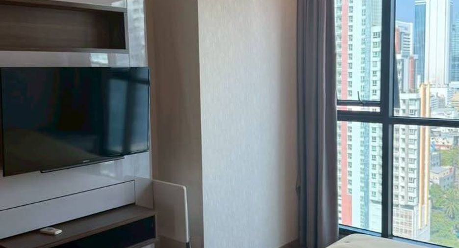 For rent 1 bed condo in Sathon, Bangkok