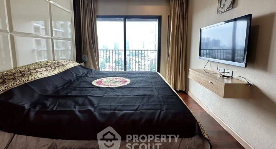 For rent 1 bed condo in Khlong Toei, Bangkok