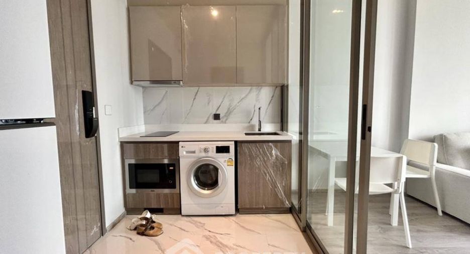 Condo en alquiler de 1 habitaciones en Watthana, Bangkok