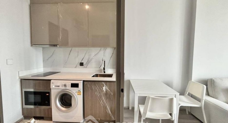 Condo en alquiler de 1 habitaciones en Watthana, Bangkok