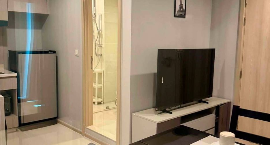 Wohnung zur Miete mit 1 Zimmer in Pathum Wan, Bangkok