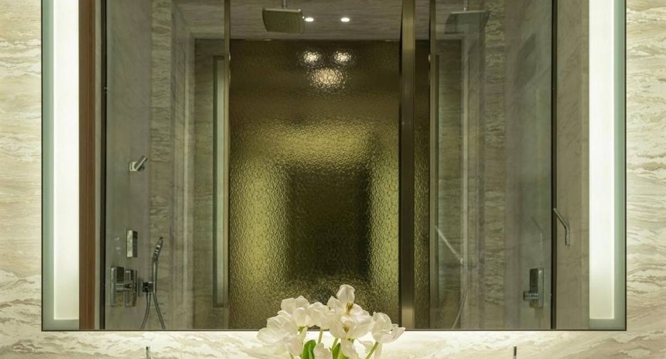 For sale 1 bed condo in Pathum Wan, Bangkok