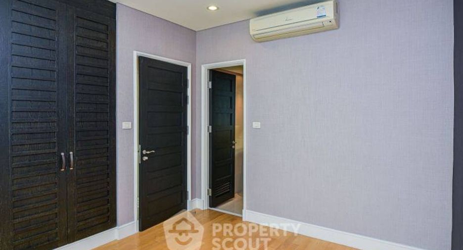 For rent and for sale 3 bedrooms condo in Khlong Toei, Bangkok