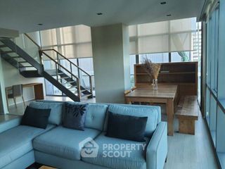 For rent and for sale 2 bedrooms condo in Watthana, Bangkok