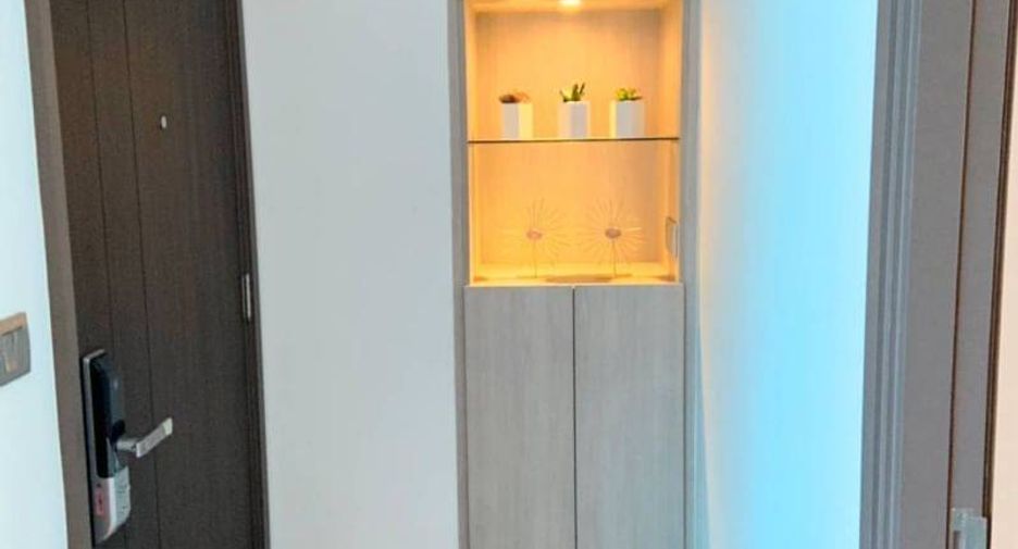 For rent and for sale 2 bedrooms condo in Bang Rak, Bangkok