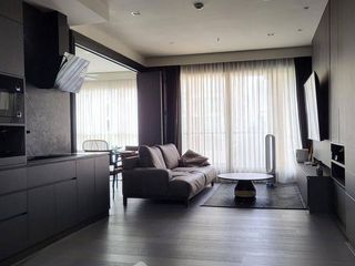 For rent and for sale 2 bedrooms condo in Pathum Wan, Bangkok
