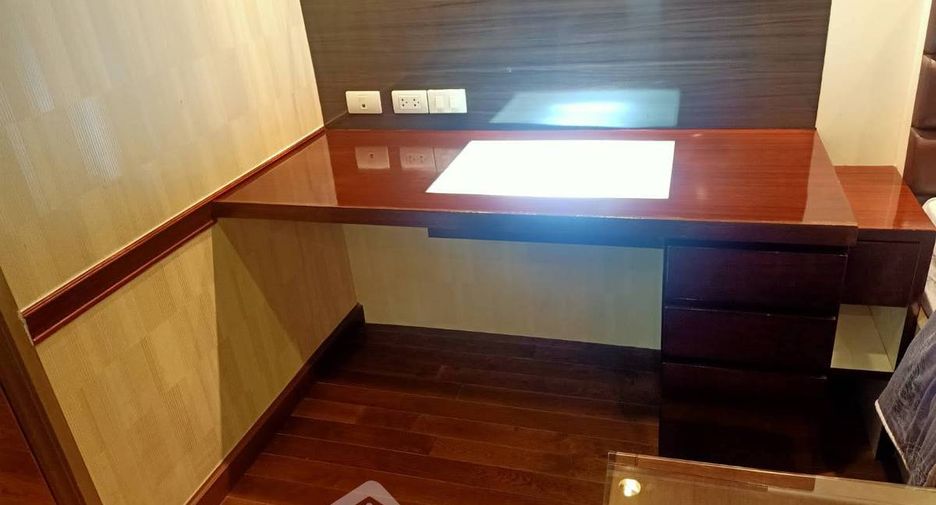Condo en alquiler y en venta de 2 habitaciones en Pathum Wan, Bangkok