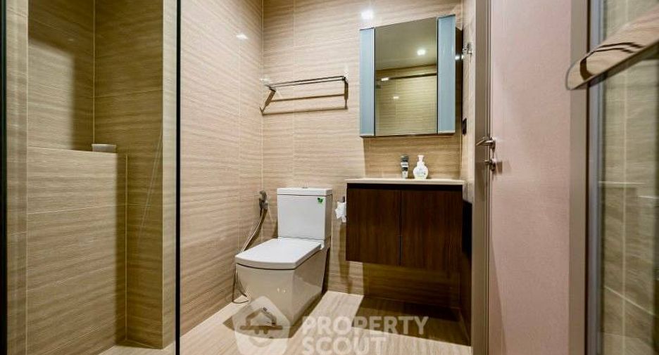 For sale 1 bed condo in Huai Khwang, Bangkok