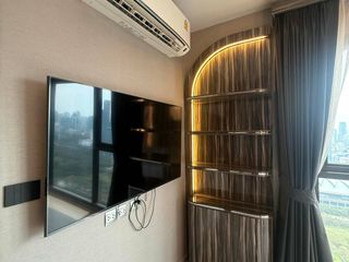 À vendre 2 chambres condo à Huai Khwang, Bangkok