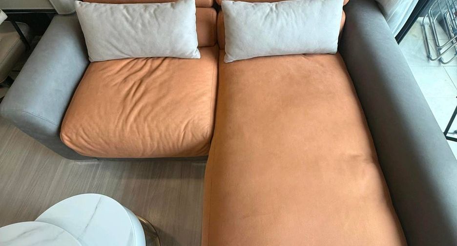 Wohnung zum Kauf mit 2 Zimmer in Huai Khwang, Bangkok