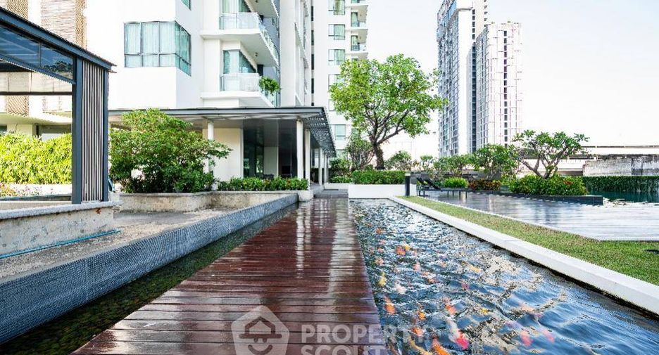 For sale 2 bedrooms condo in Phra Khanong, Bangkok