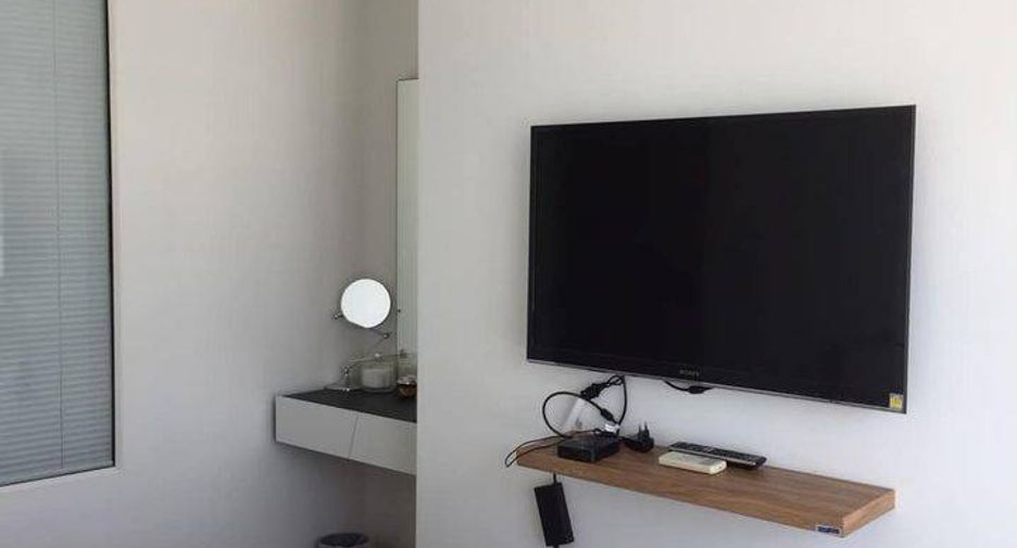 For sale 2 bedrooms condo in Phra Khanong, Bangkok