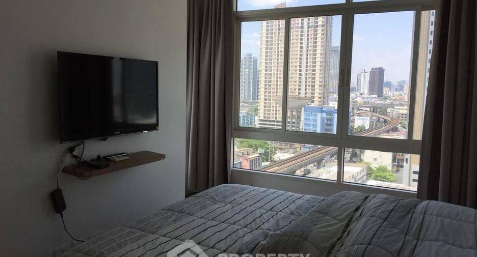 For sale 2 bedrooms condo in Phra Khanong, Bangkok