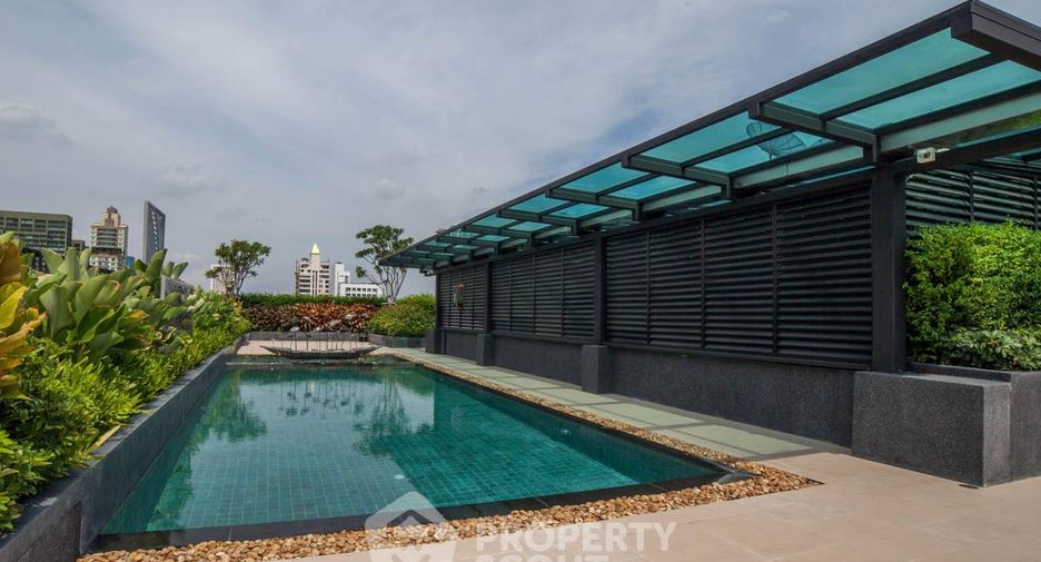 For sale 2 bedrooms condo in Watthana, Bangkok