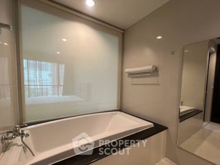 For sale 2 bedrooms condo in Pathum Wan, Bangkok