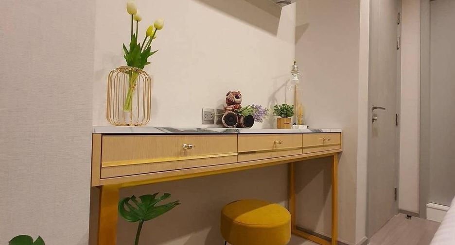 Wohnung zur Miete und zum Kauf mit 2 Zimmer in Phra Khanong, Bangkok