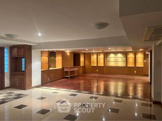 For sale 4 bedrooms condo in Suan Luang, Bangkok