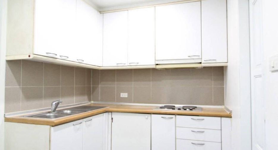 For sale 2 bedrooms condo in Yan Nawa, Bangkok