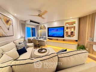 For sale 2 bedrooms condo in Yan Nawa, Bangkok