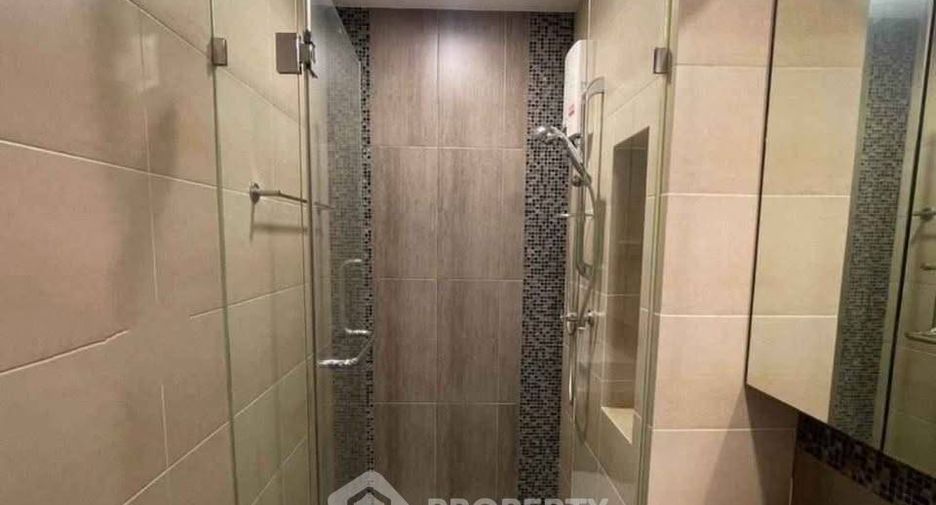 For sale 2 bedrooms condo in Sathon, Bangkok