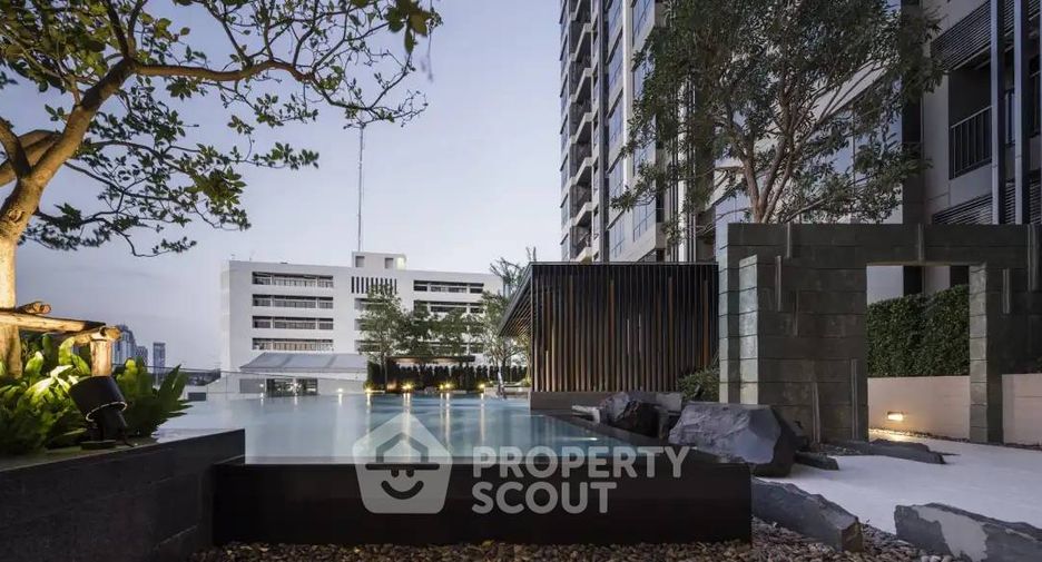 For sale 2 bedrooms condo in Sathon, Bangkok