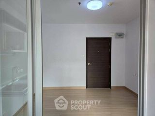 À vendre 1 chambre condo à Huai Khwang, Bangkok