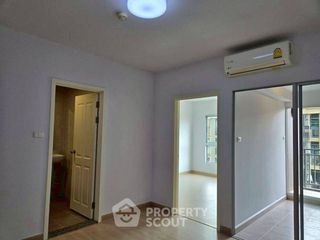 À vendre 1 chambre condo à Huai Khwang, Bangkok