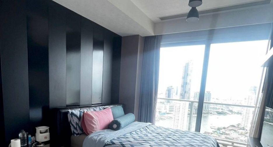 For sale 3 bedrooms condo in Sathon, Bangkok
