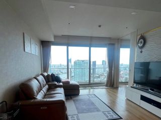For sale 3 bedrooms condo in Sathon, Bangkok