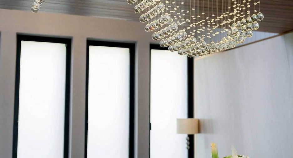 Haus zur Miete und zum Kauf mit 5 Zimmer in Prawet, Bangkok