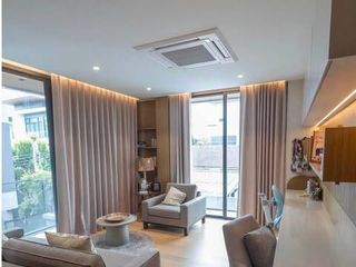 For rent and for sale 5 bedrooms condo in Wang Thonglang, Bangkok