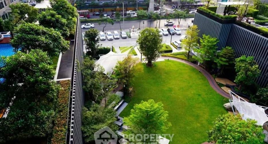 For sale 1 bed condo in Phra Khanong, Bangkok