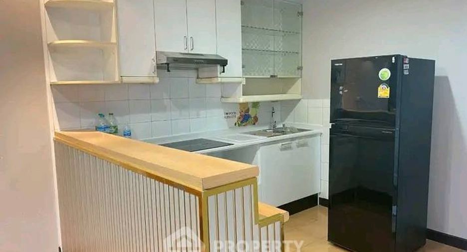 For sale 2 bedrooms condo in Khlong Toei, Bangkok