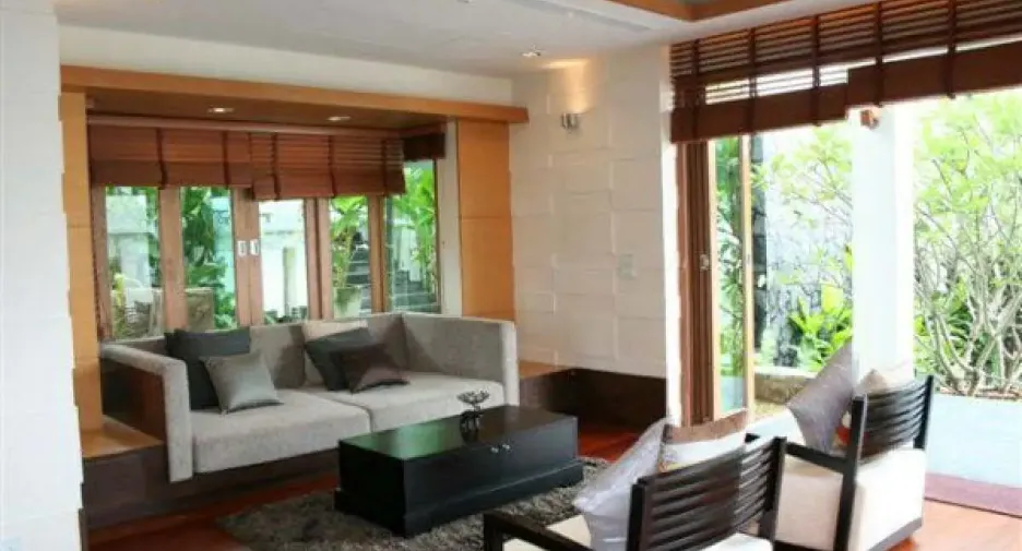 For sale and for rent 5 bedrooms house in Bang Lamung, Chonburi